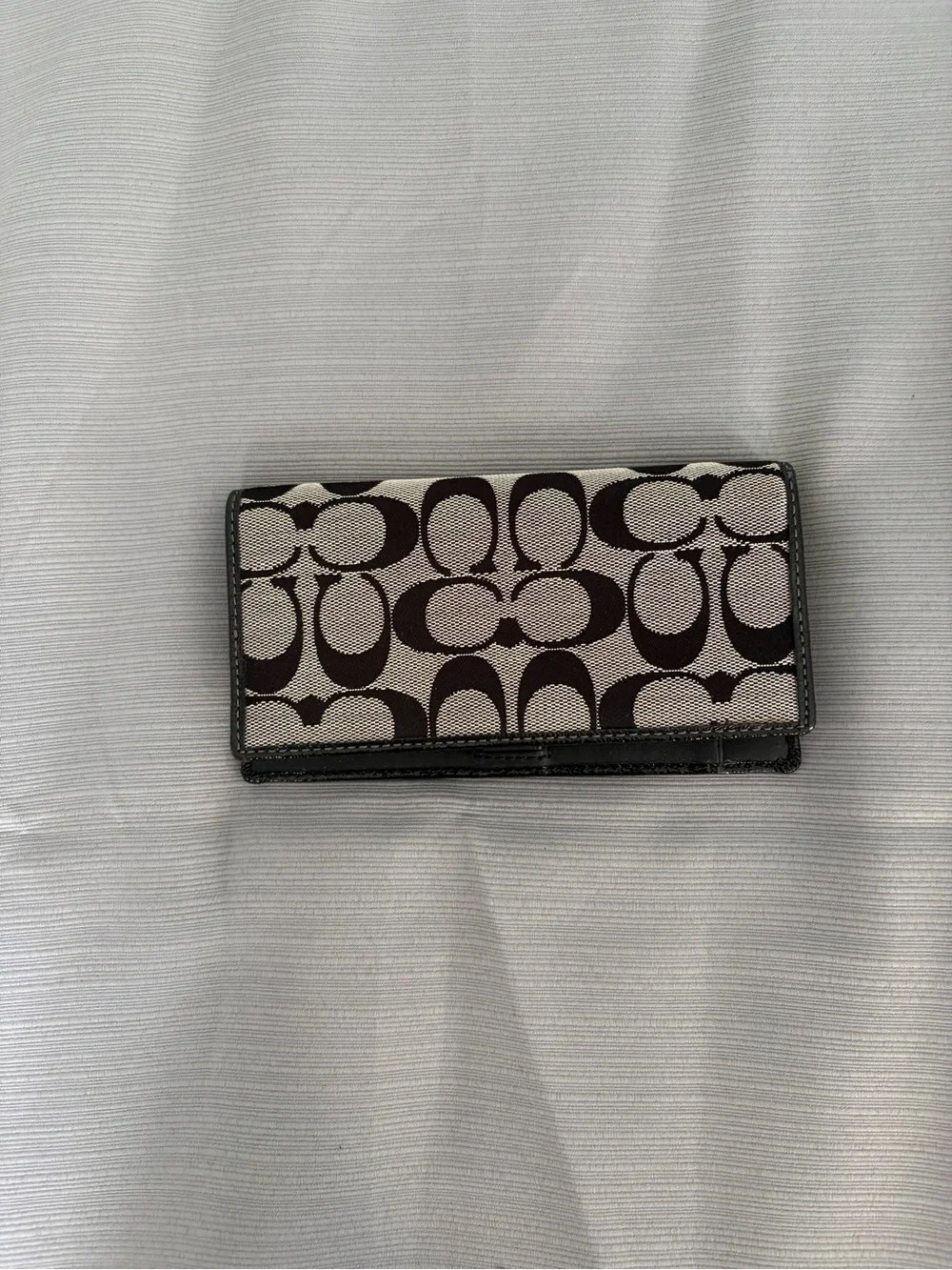 Coach Signature Canvas Continental Wallet in Black and Cream